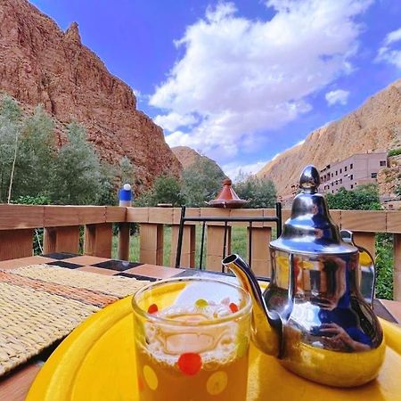 Riad Pizzeria Marhaba Akhendachou n'Ait Ouffi Ngoại thất bức ảnh