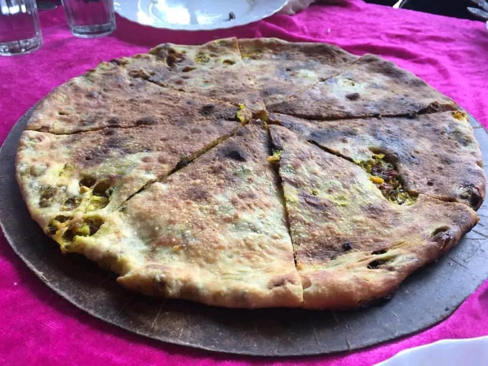 Riad Pizzeria Marhaba Akhendachou n'Ait Ouffi Ngoại thất bức ảnh